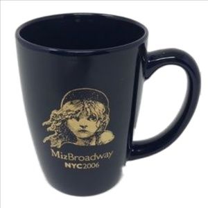 Les Miserables mug Dark Blue / Gold NYC 2006